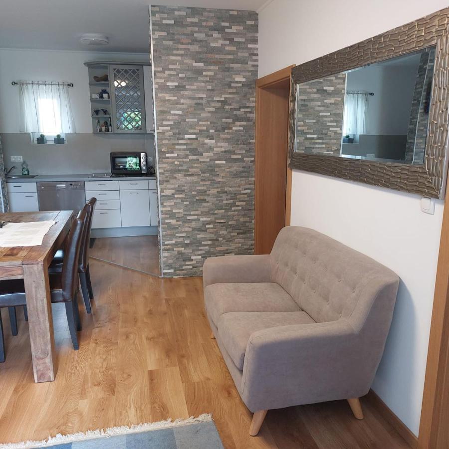 Weingut Apartment Hildegard Gangl Illmitz Esterno foto