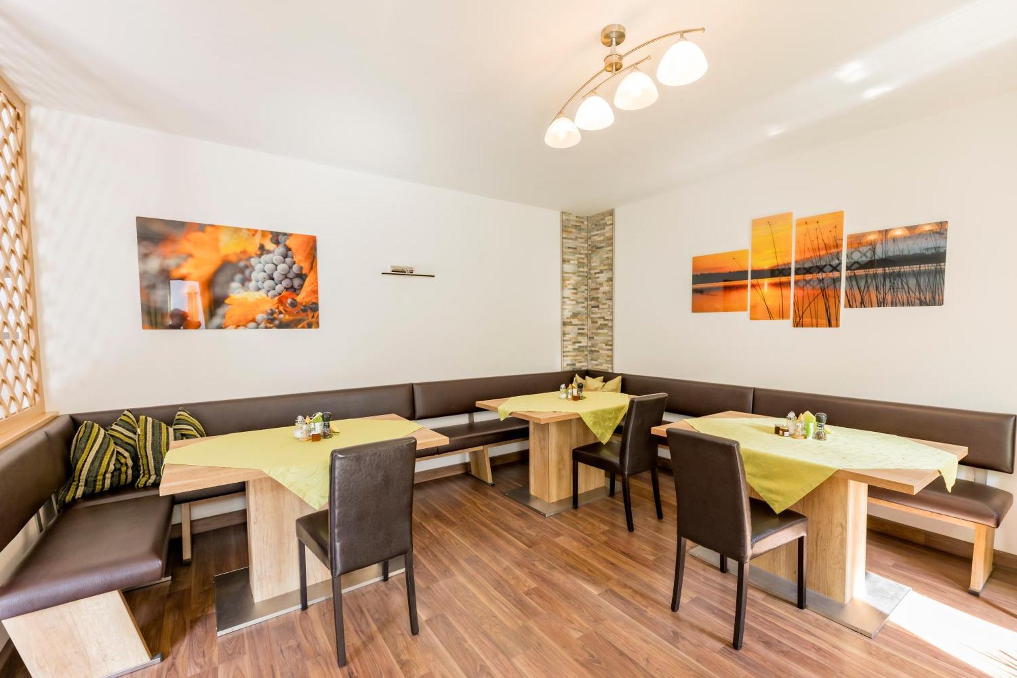 Weingut Apartment Hildegard Gangl Illmitz Esterno foto